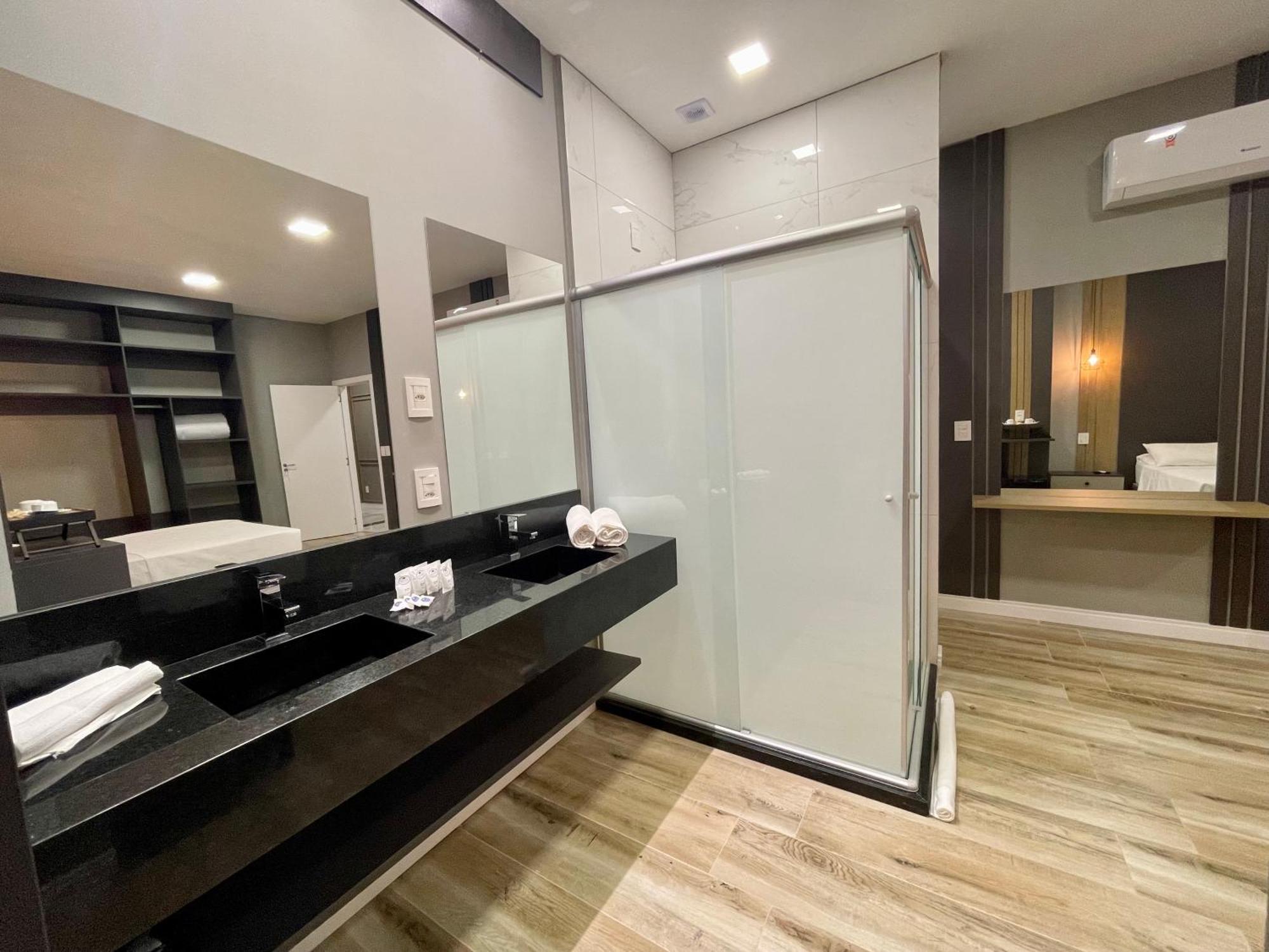 Eleganz Suites Exclusive Centro グラマド エクステリア 写真